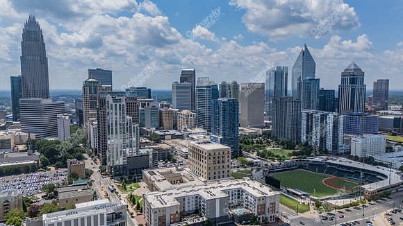200-s-tryon-drn0013