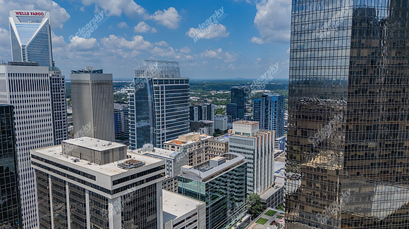 200-s-tryon-drn0019