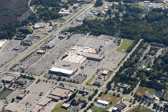 monroe-crossing-air-6165
