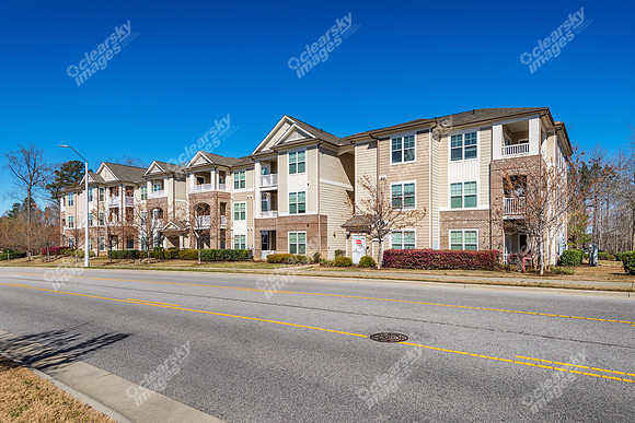 7880-triangle-ext8571