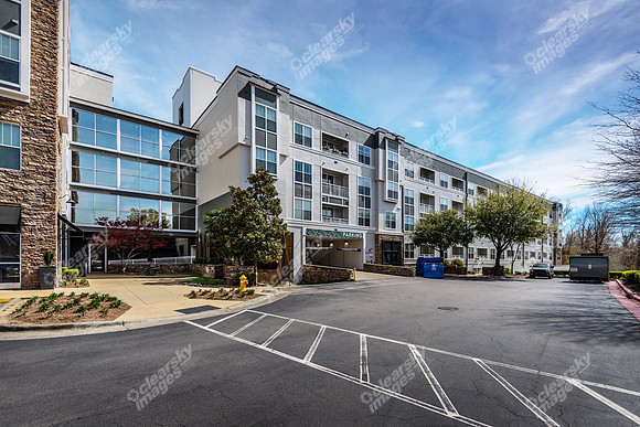 900-e-six-forks-ext0103