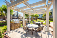 14360-wynhollow-ext-1916