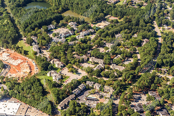 the-lakes-air-8280