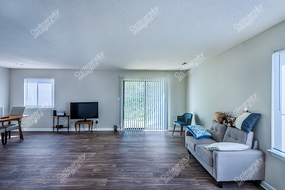 1406-brookside-int0512