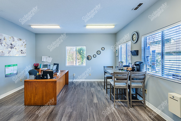 1406-brookside-int0627