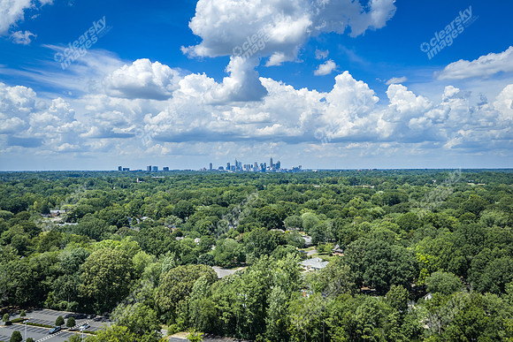 2101-rexford-pano-drn0057