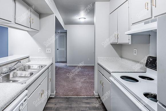 2925-cottage-int5321