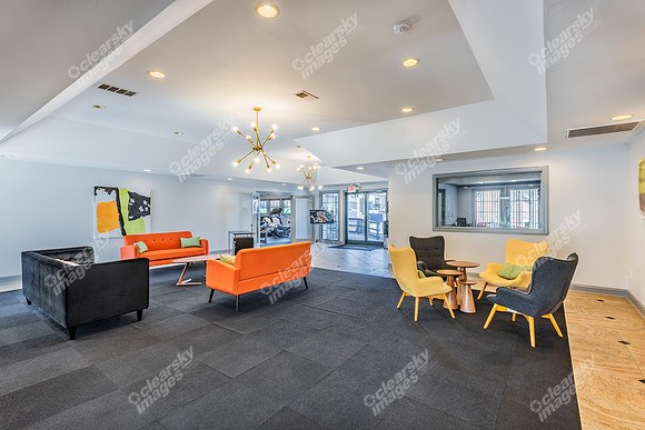 2925-cottage-int5226
