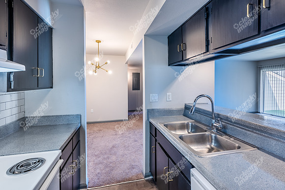 2925-cottage-int5416