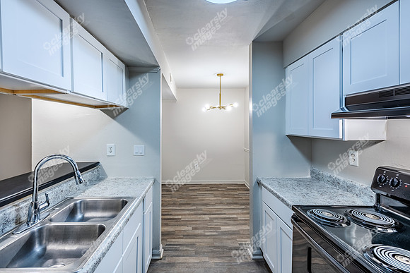 2925-cottage-int5516