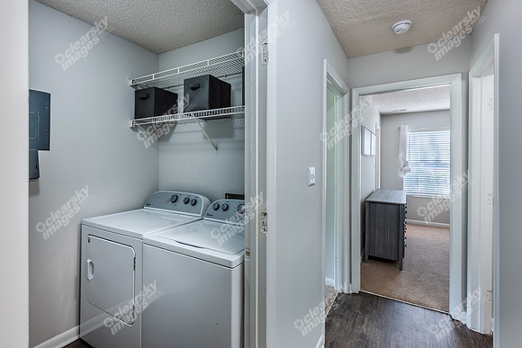 13001-yorkridge-int5854
