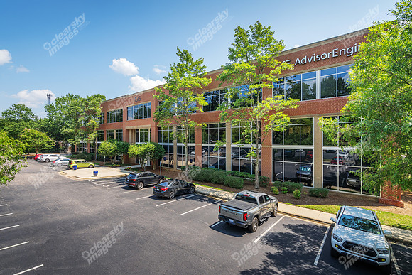 1616-e-millbrook-ext0655