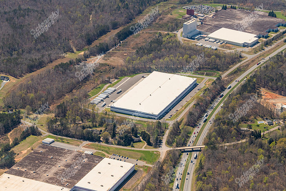 300-woodlake-air3660