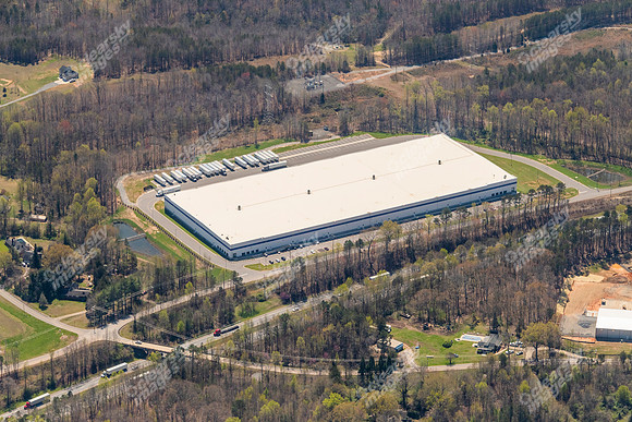 300-woodlake-air3669