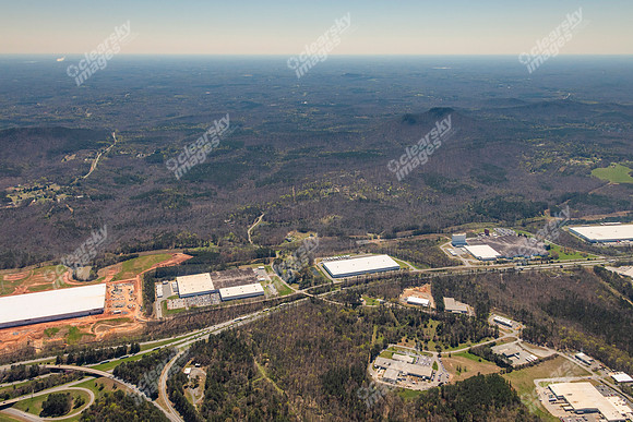 300-woodlake-air3674