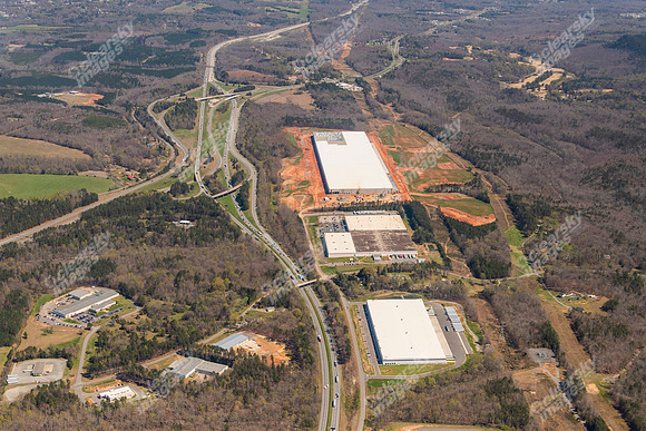 300-woodlake-air3699