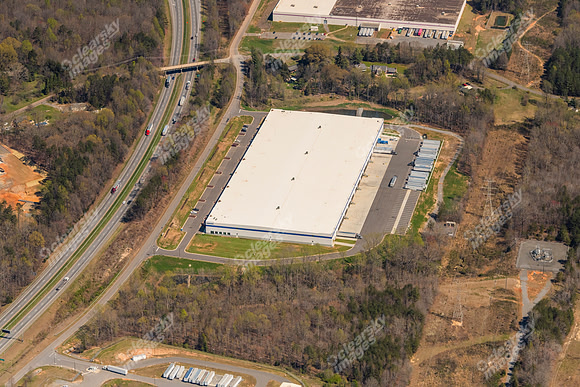 300-woodlake-air3714