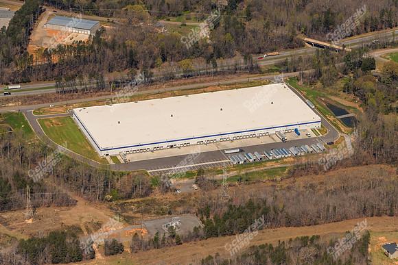 300-woodlake-air3728