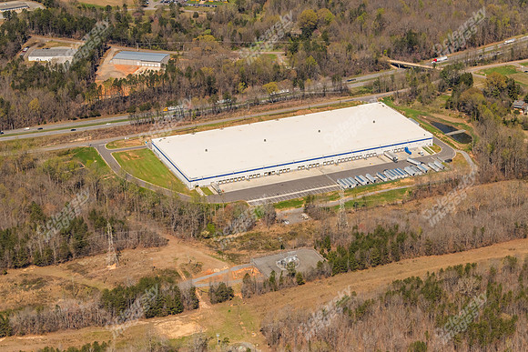 300-woodlake-air3824
