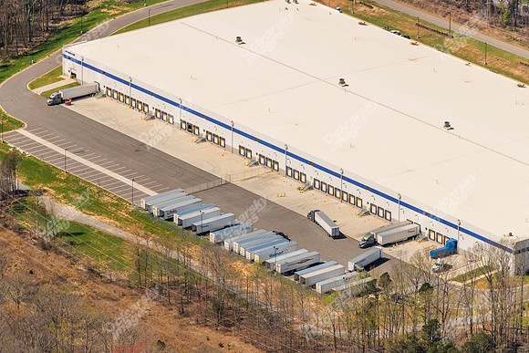 300-woodlake-air3832