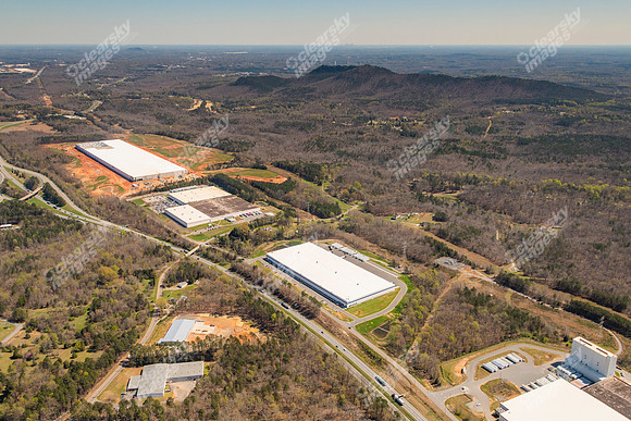 300-woodlake-air3869