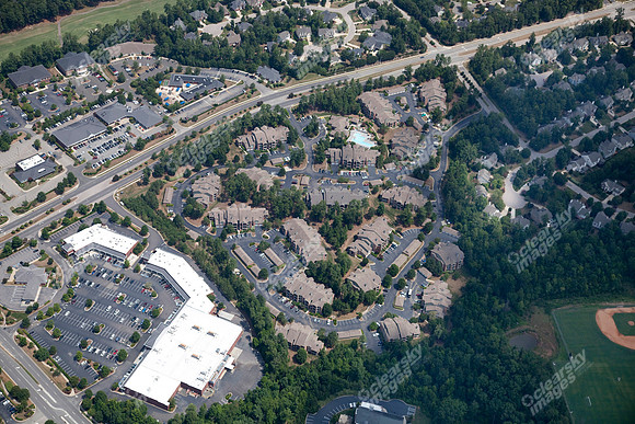 marquis-apts-air-320