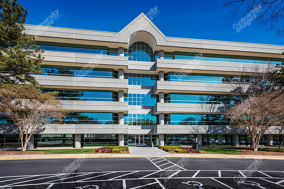 5003-s-miami-parking-ext7277