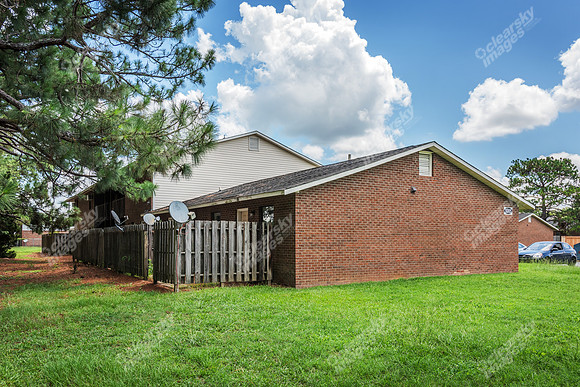 3000-adams-ext_7451
