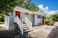 900 Heath