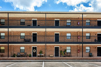 2899 E 5th