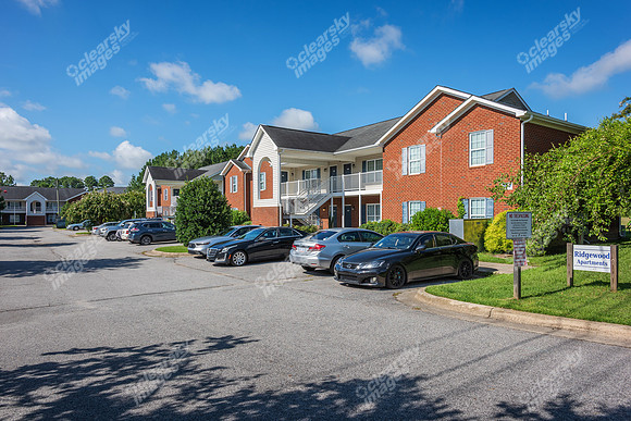 3009-macgregor-ext_7226