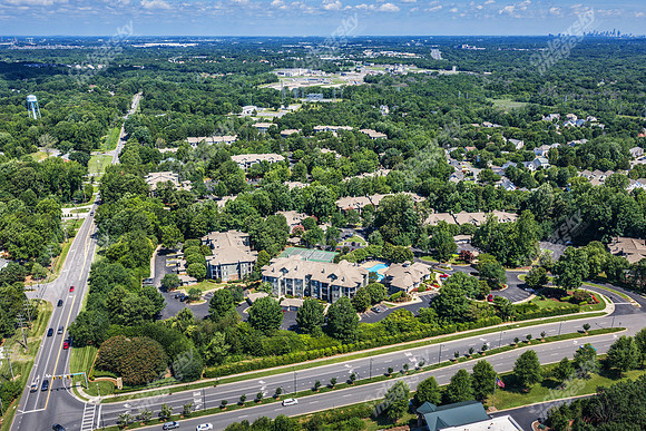 14360-wynhollow-drn4337