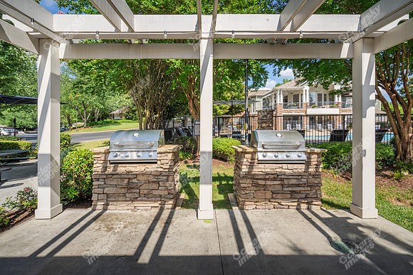 14360-wynhollow-ext2631