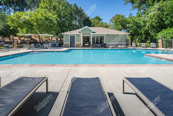 14360-wynhollow-ext3120