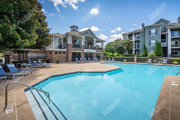 14360-wynhollow-ext3327
