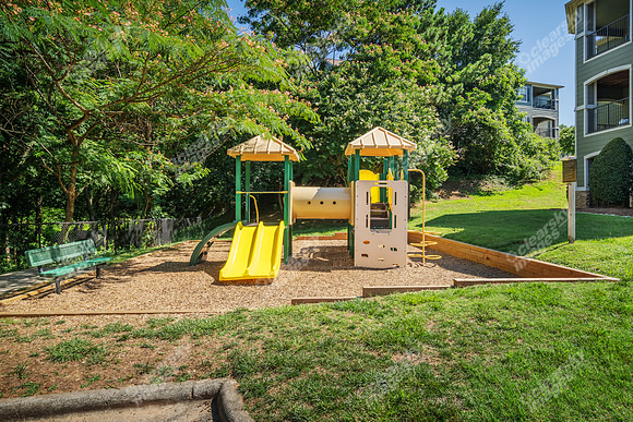 14360-wynhollow-ext3204