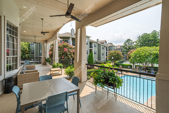 14360-wynhollow-ext7017