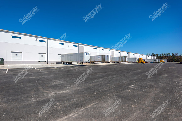 135-electric-ave-ext4940