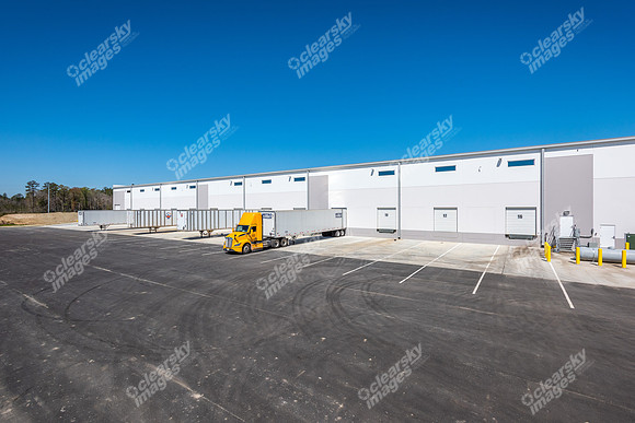 135-electric-ave-ext4973