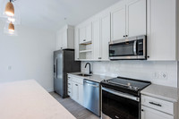 730-e-36th-int8131