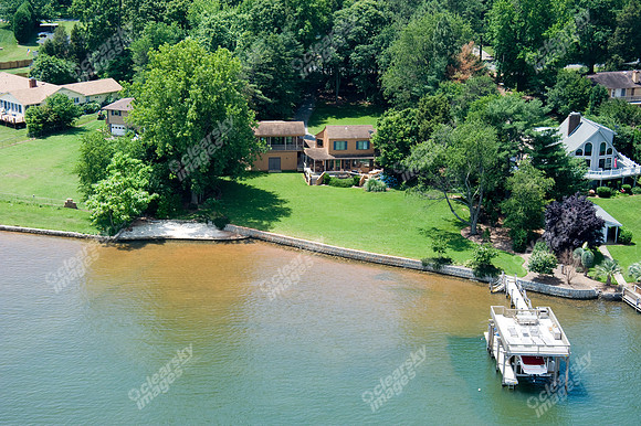 clutter-lake-home-002