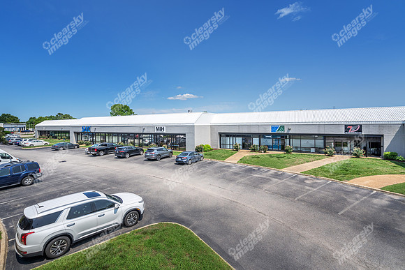 1244-executive-ext1795