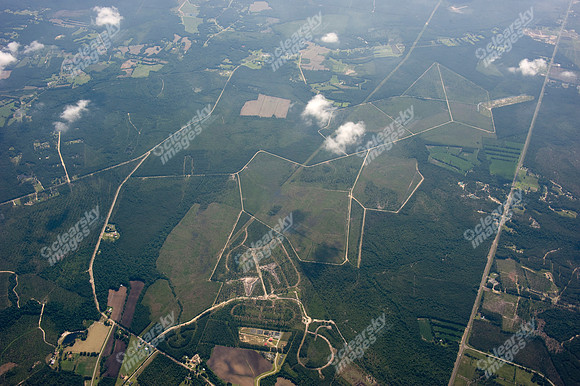 midway-land-track-580