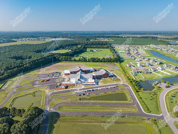 125-campus-drn2848