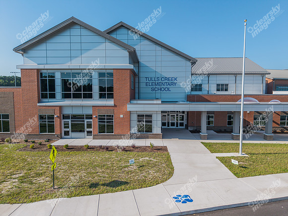 125-campus-drn2882