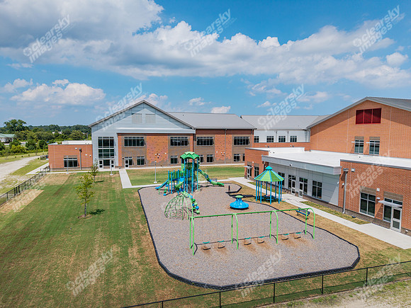 125-campus-drn2912