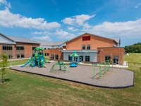 125-campus-drn2916