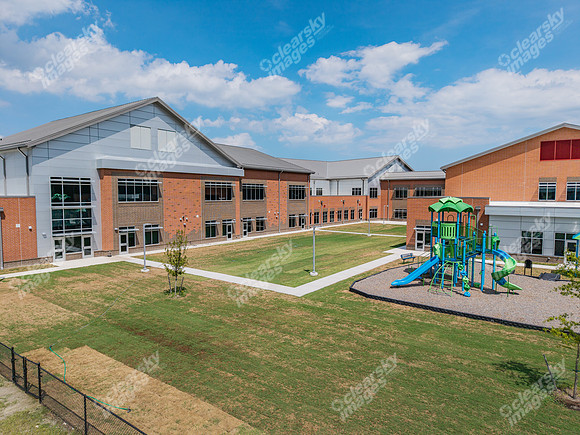 125-campus-drn2917