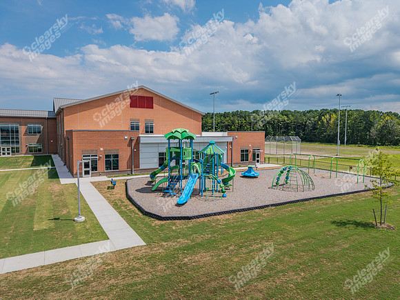 125-campus-drn2919