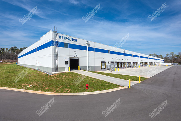 300-woodlake-ext6025